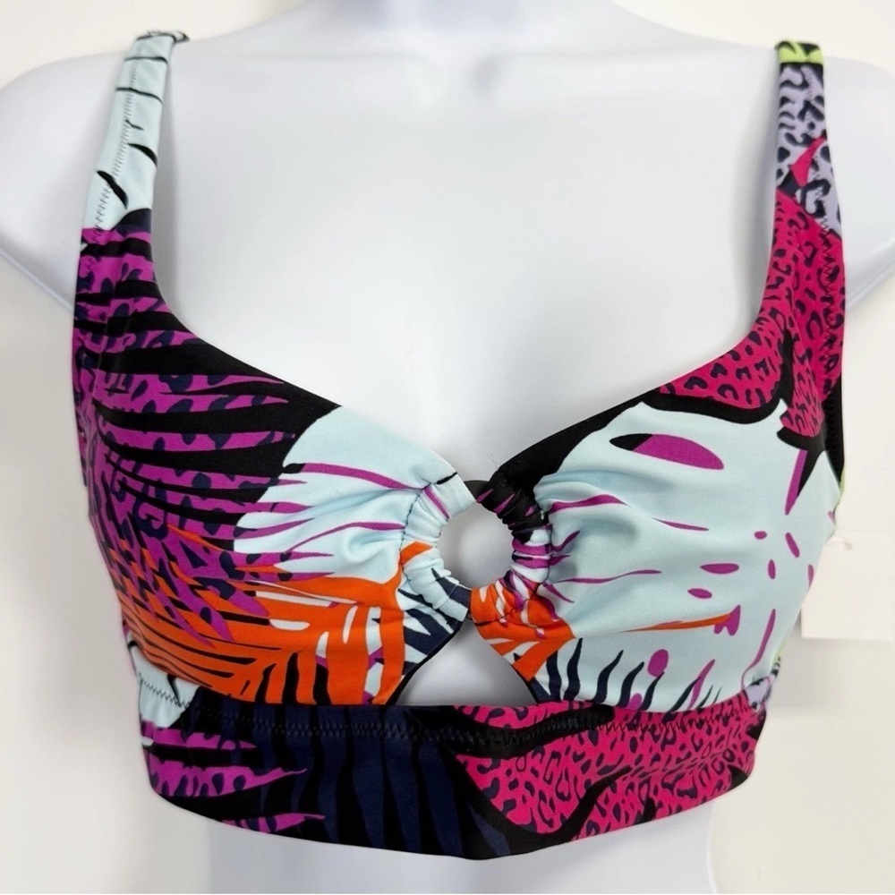 Bar iii Bikini Top Womens Size Medium Black Multicolor Palm Prowl Foliage NWT